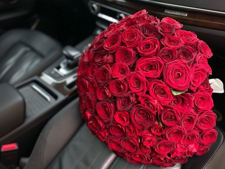 Blumen im heißen Auto - Risiko bei hoher Temperatur